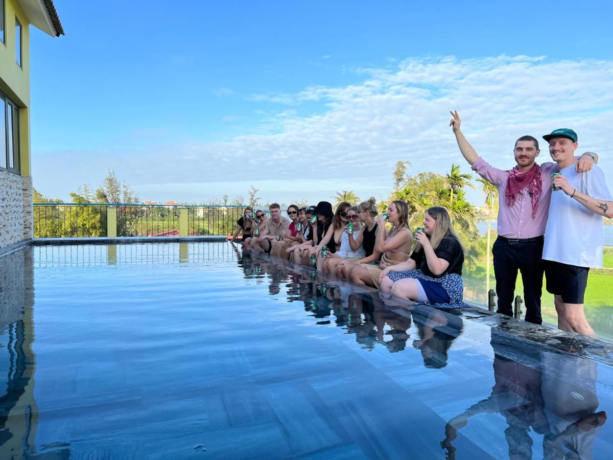 The Cuckoo'S Nest Hostel And Bar Managed By Hoianese Hoi An Exterior photo