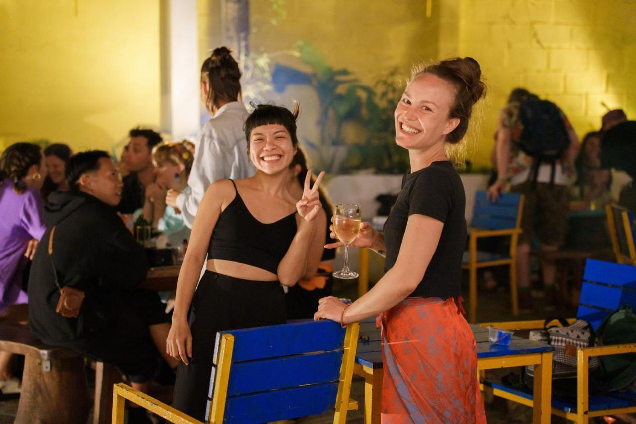 The Cuckoo'S Nest Hostel And Bar Managed By Hoianese Hoi An Exterior photo